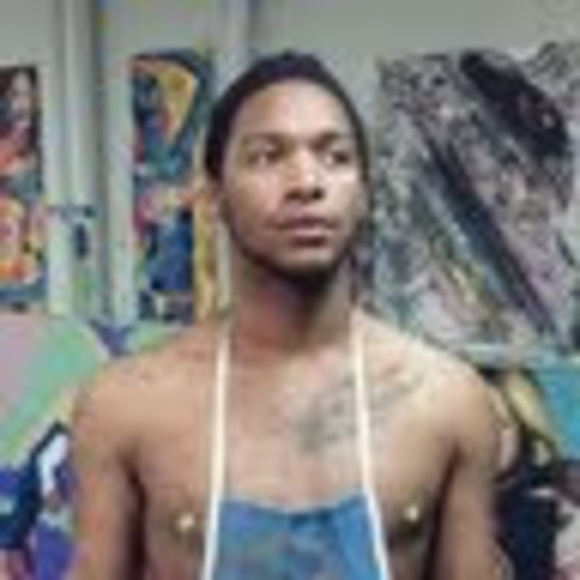 Meet your Posher, Andrew - Picture 1 of 1